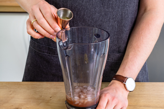 Zitronensaft dazugeben