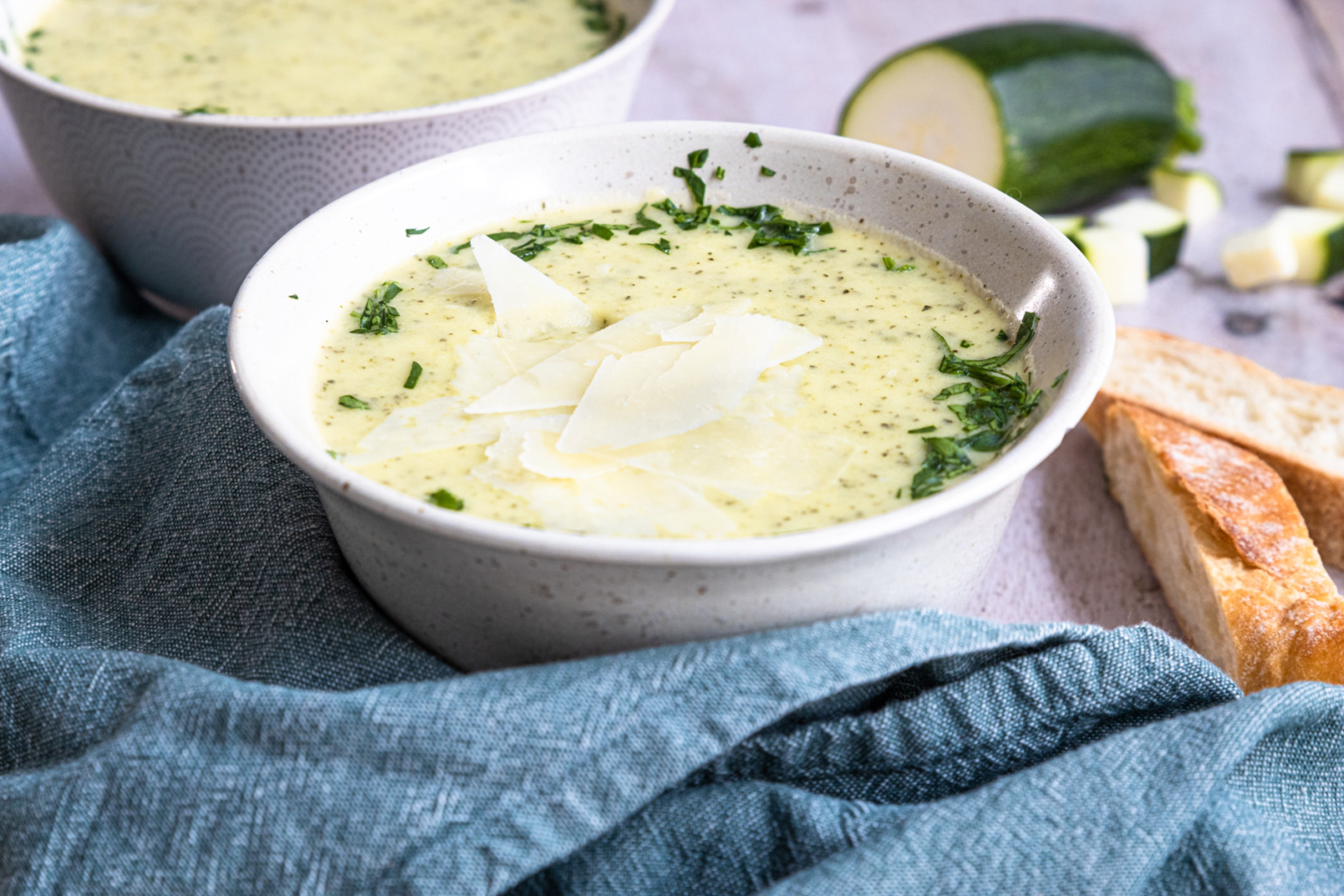 Zucchinisuppe | Rezept- eat.de