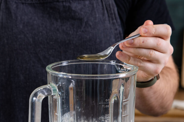 Agavendicksaft dazugeben