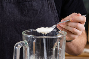 Naturjoghurt dazugeben