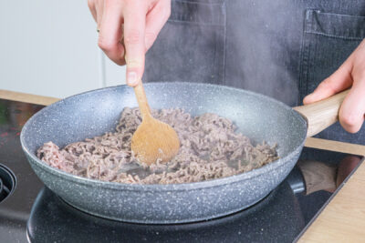 Hackfleisch anbraten