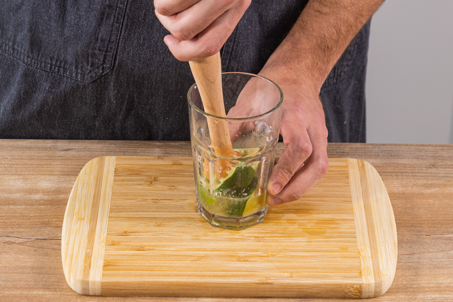 Ipanema Cocktail: spritzig &amp; fruchtiger alkoholfreier Caipirinha