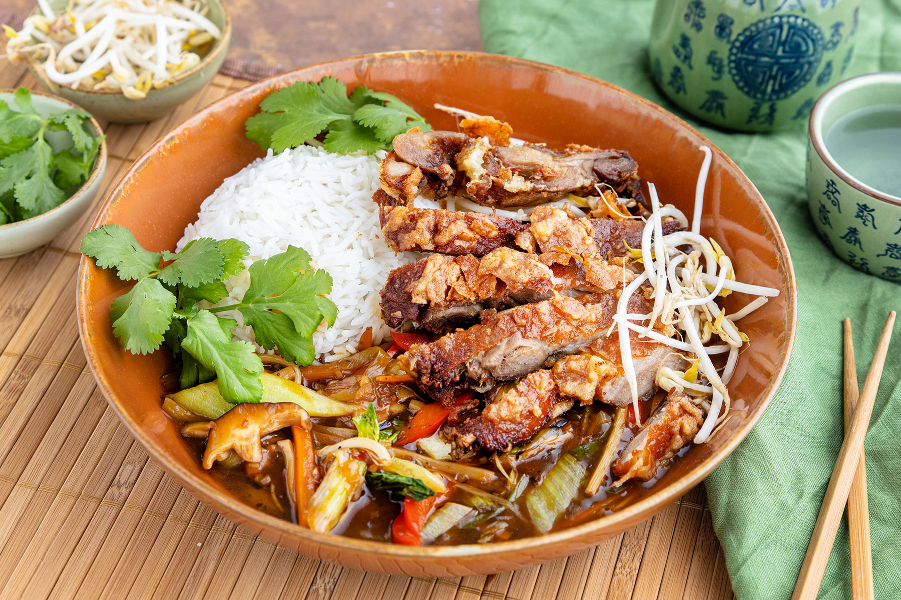 Ente Chop Suey