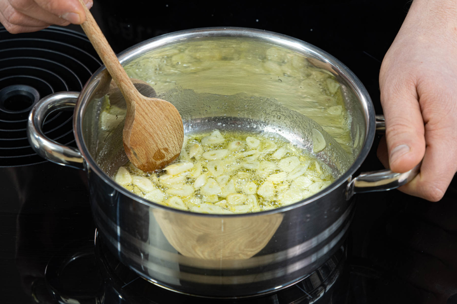 Knoblauchcremesuppe | Rezept
