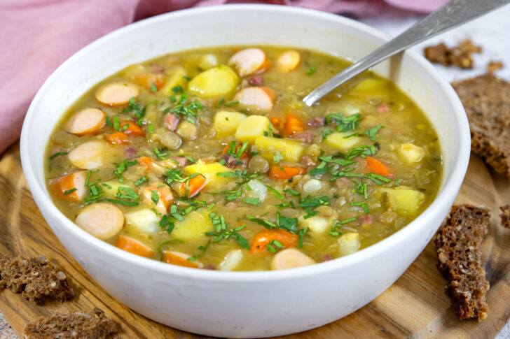 Klassische Linsensuppe nach Großmutters Art