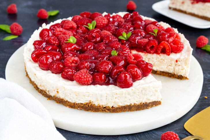 Milchreistorte mit Himbeeren