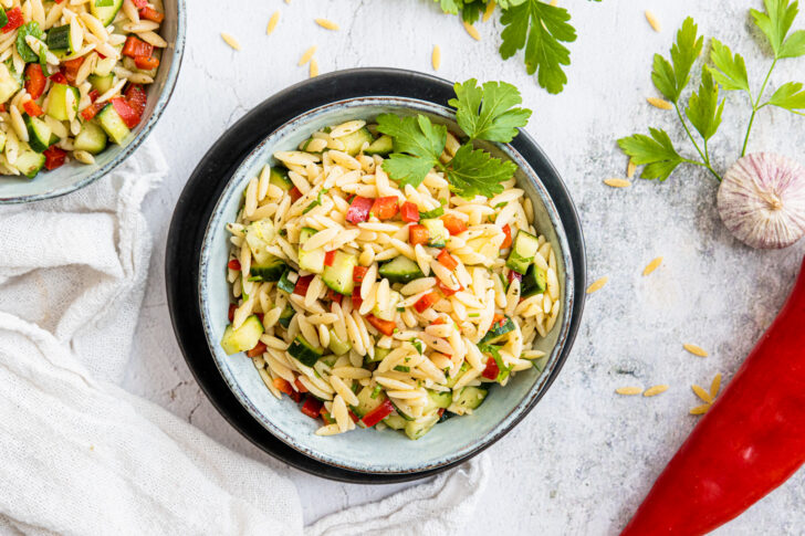 Schneller Kritharaki-Salat