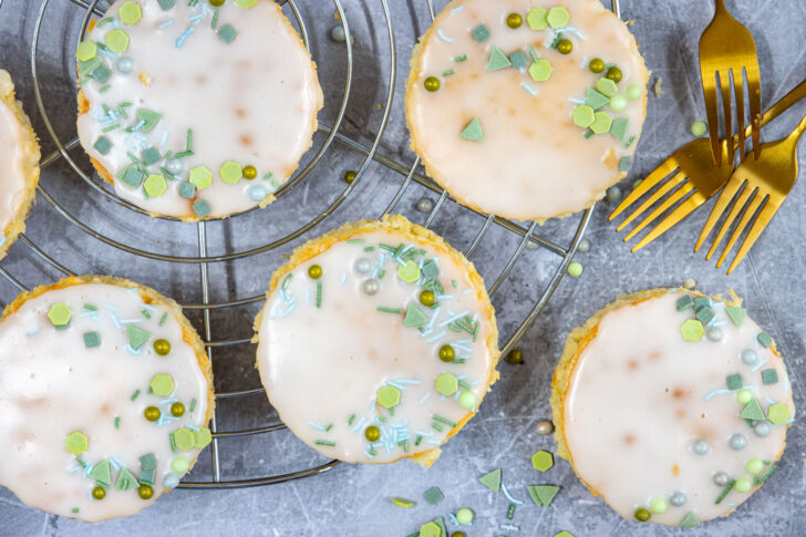 Schneller Zitronenkuchen mit Öl vom Blech