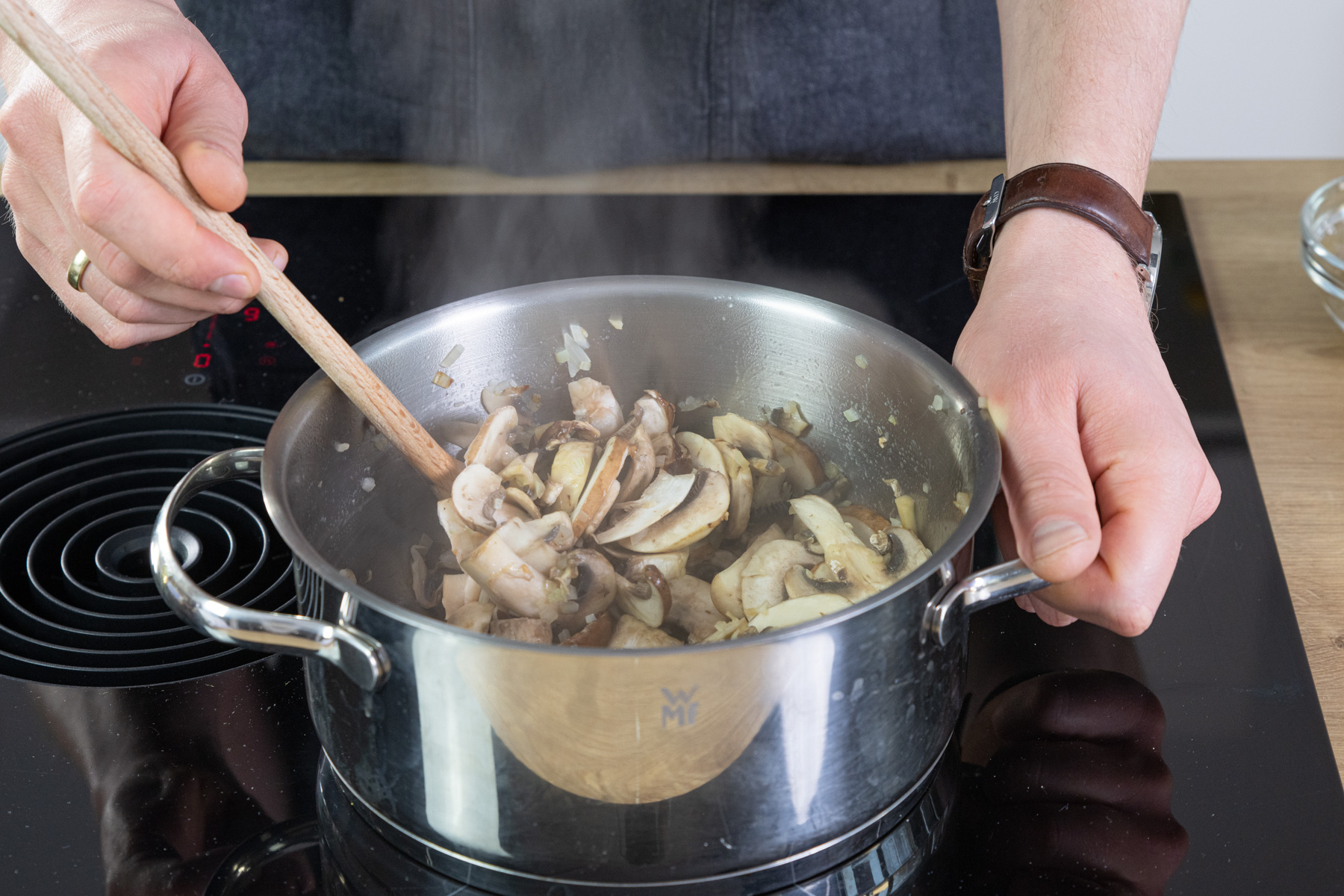 Champignons anbraten