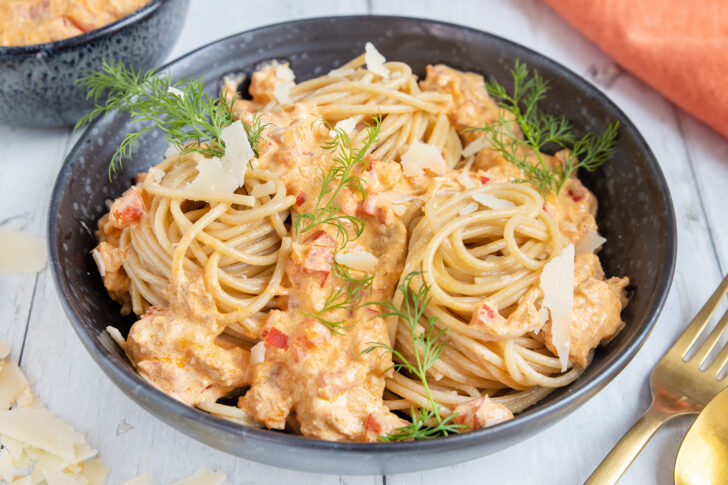 Tunfischsoße zu Pasta