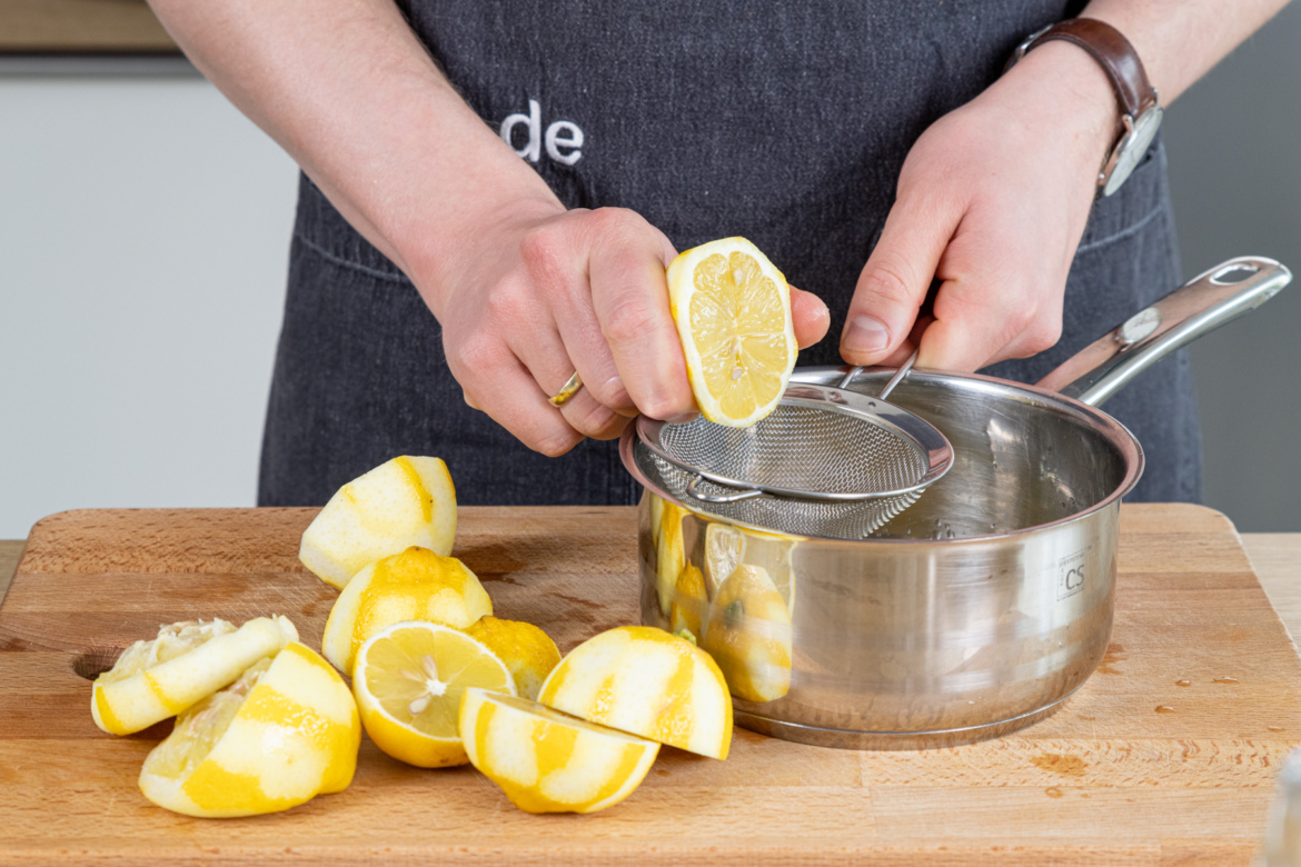 Zitronensirup selber machen | Rezept