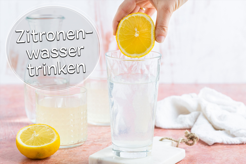 Zitronenwasser trinken