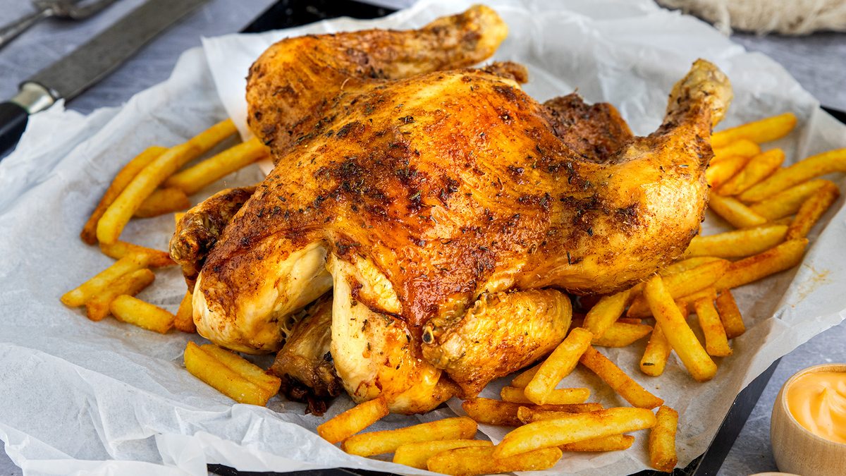 Brathähnchen im Backofen | Rezept - eat.de
