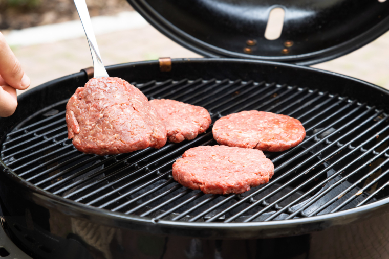 BurgerPatties grillen Rezept eat.de
