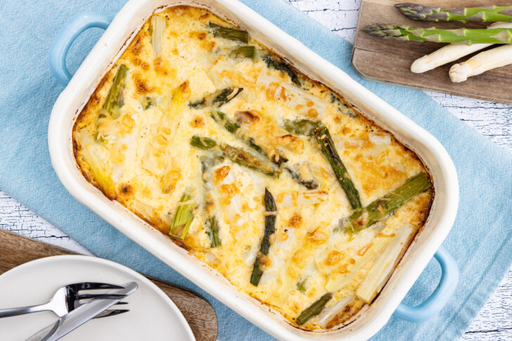 Einfacher vegetarischer Spargelauflauf