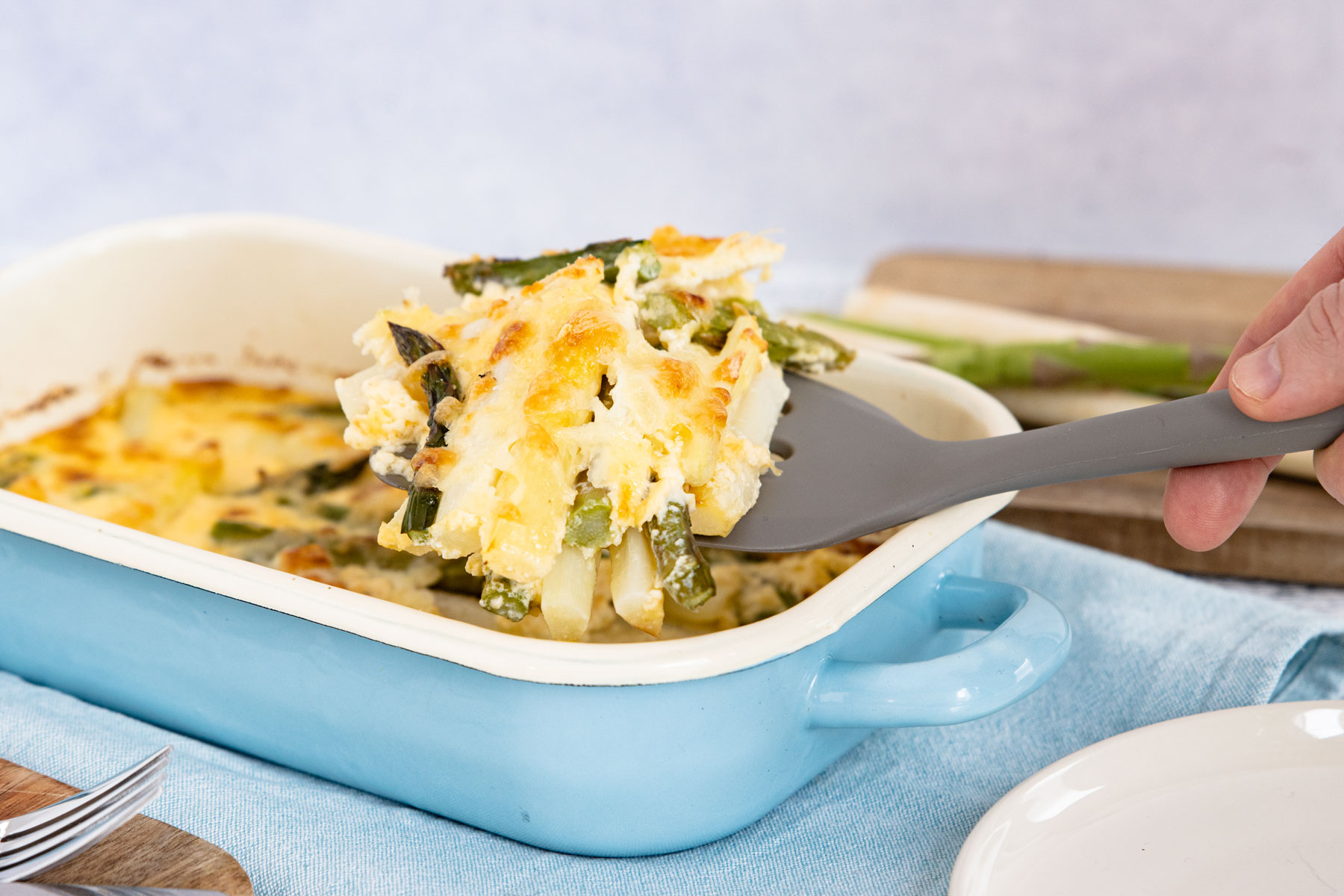 Einfacher vegetarischer Spargelauflauf