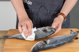 Fische abtupfen