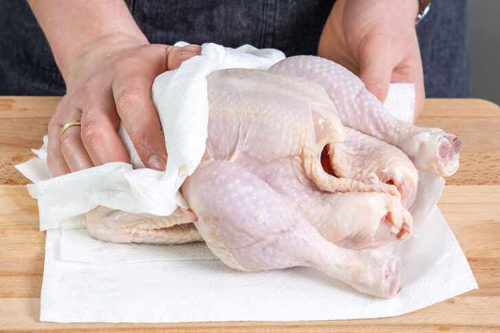 Hähnchen trocken tupfen