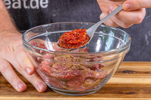 Fleisch würzen