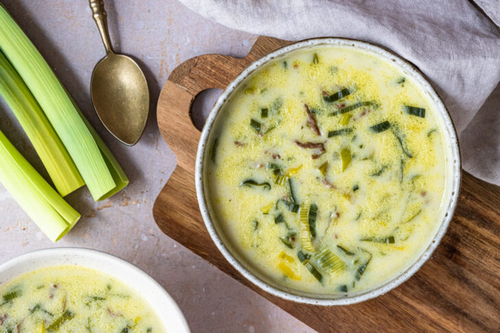 Käse-Lauchsuppe mit Schmelzkäse