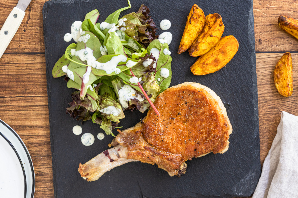 Kotelett braten: saftig & knusprig Kotelett braten: saftig & knusprig