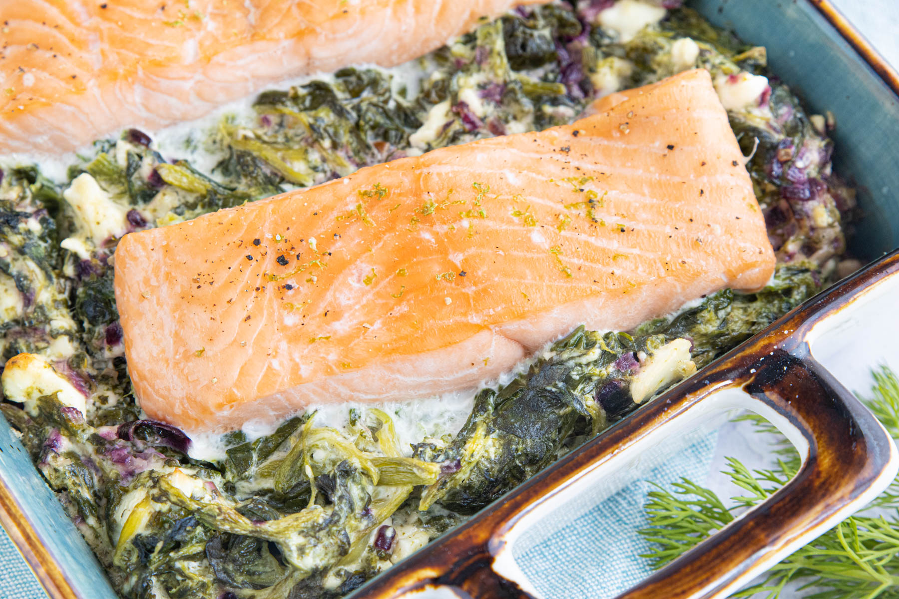 Lachs mit Spinat aus dem Ofen