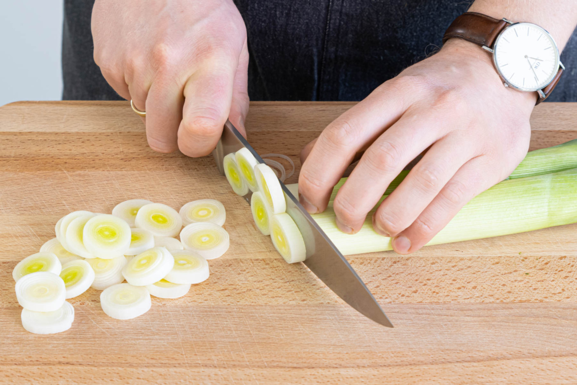 Lauchsalat mit Ananas | Rezept