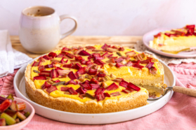 Rhabarberkuchen mit Pudding nach DDR-Rezept