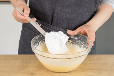 Eischnee unterheben