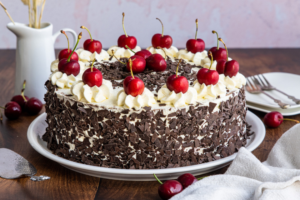 Schwarzwälder Kirschtorte ohne Alkohol | Rezept- eat.de