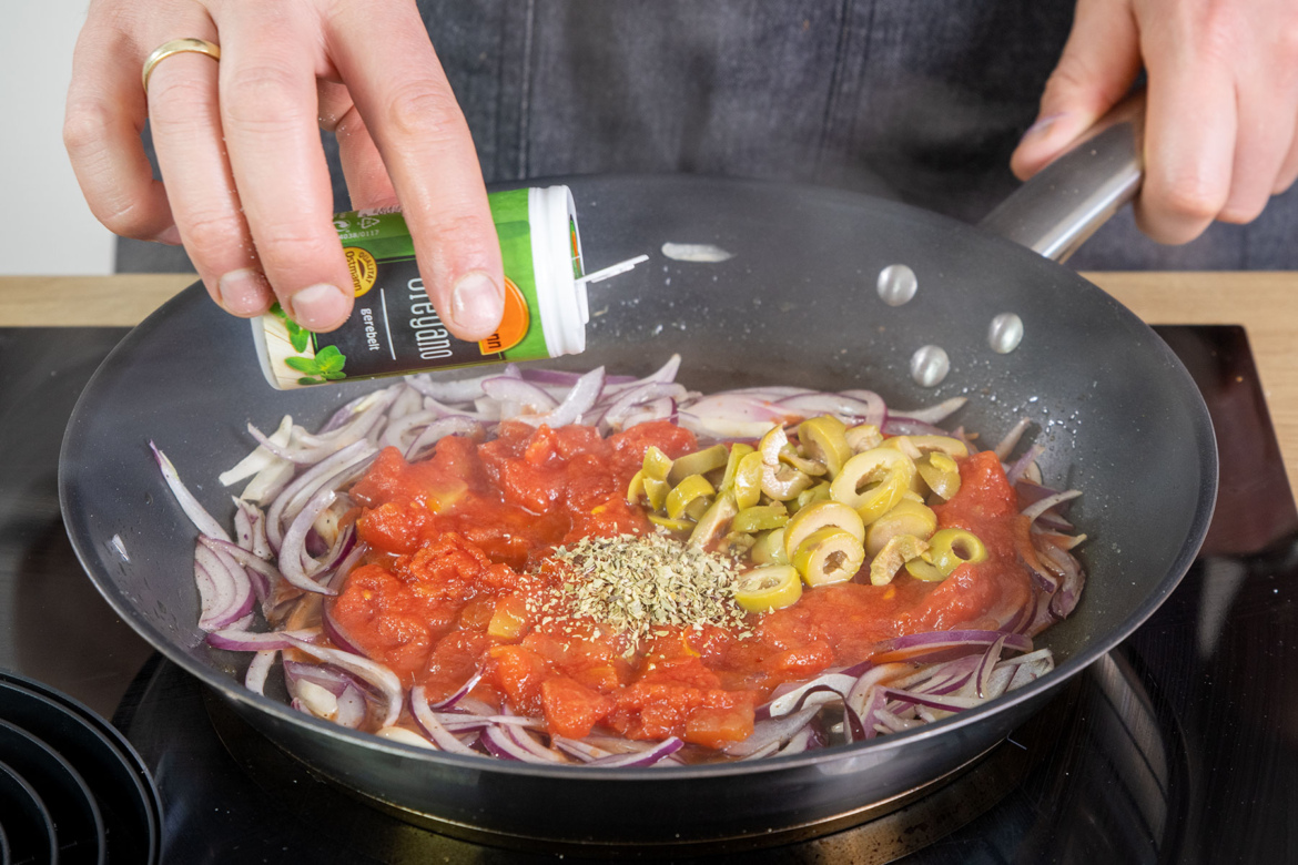Spaghetti mit Thunfischsoße