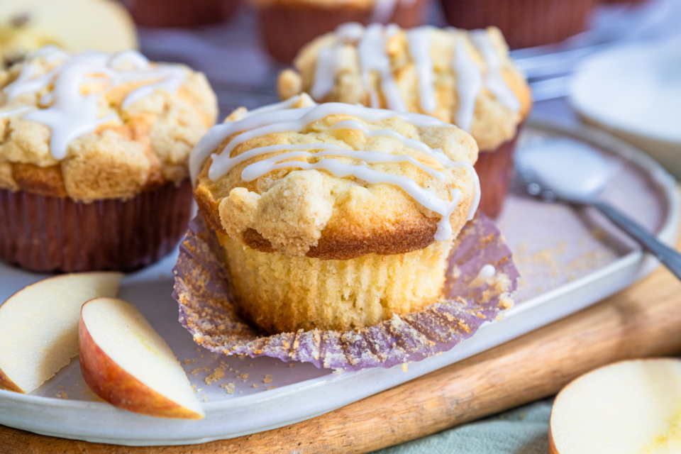 Apfelmuffins mit Streusel | Rezept- eat.de