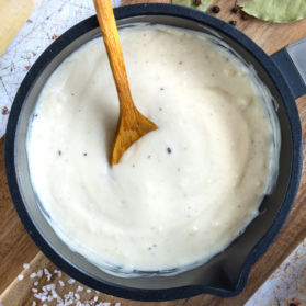Béchamelsauce für Lasagne selber machen