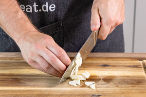 Knoblauch schneiden