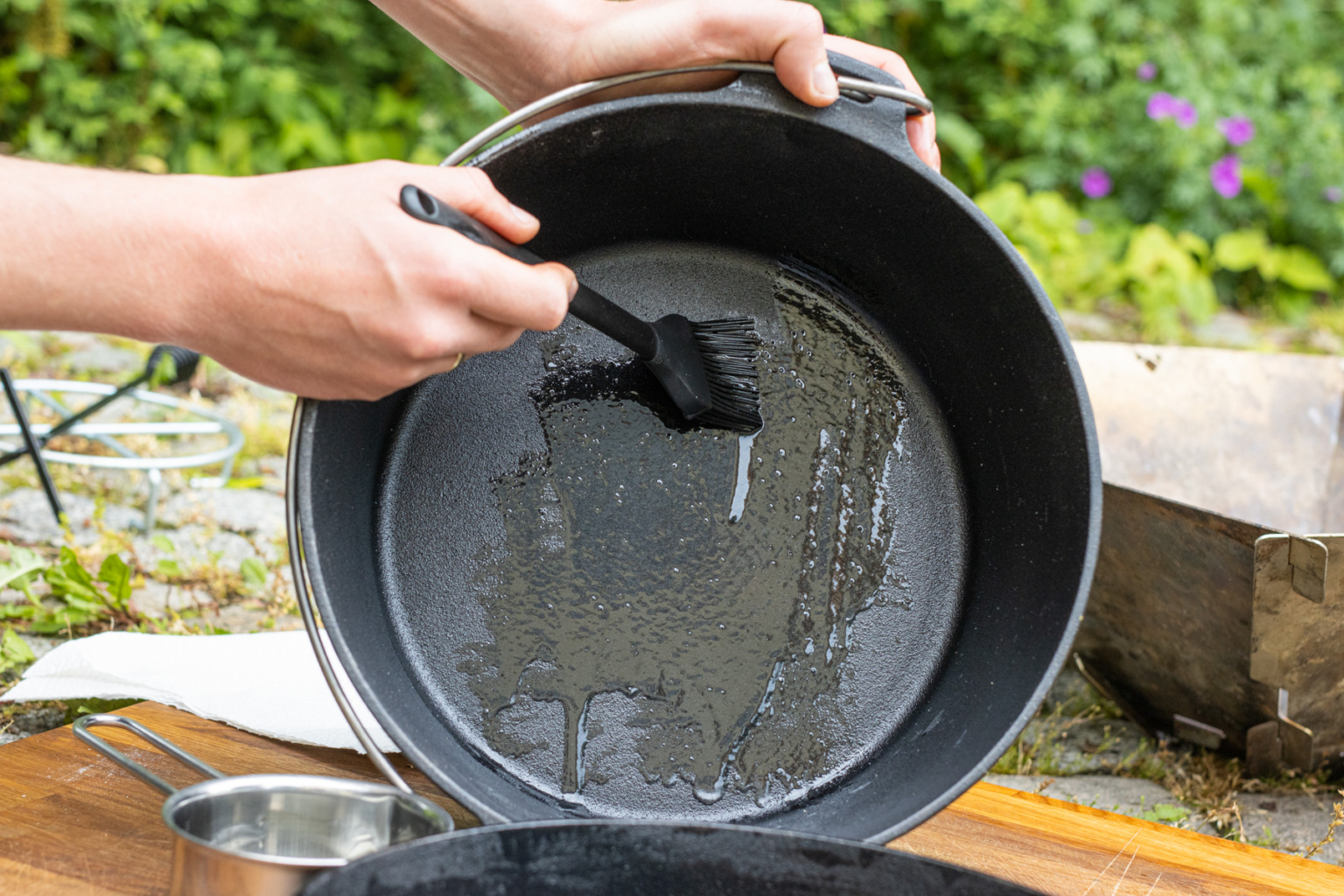 Dutch Oven perfekt einbrennen