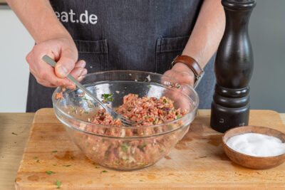 Füllung würzen
