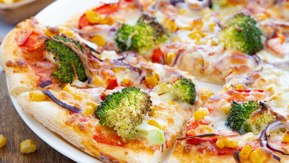 Gemüsepizza | Rezept - eat.de