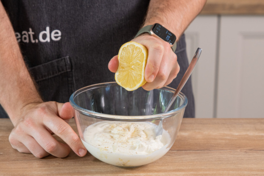 Joghurt-Knoblauch-Dip | Rezept- eat.de Joghurt-Knoblauch-Dip | Rezept- eat.de