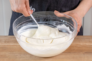 Creme verrühren