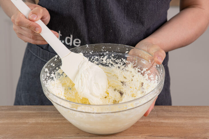 Frosting verrühren