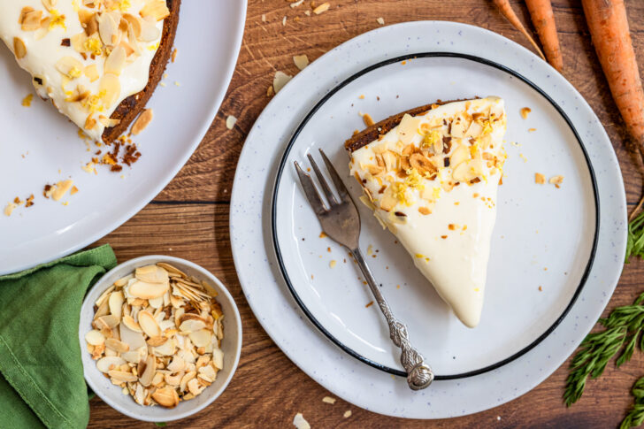 Karottenkuchen mit Frosting