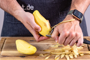 Kartoffeln schälen