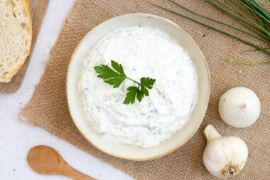 Knoblauch-Quark-Dip