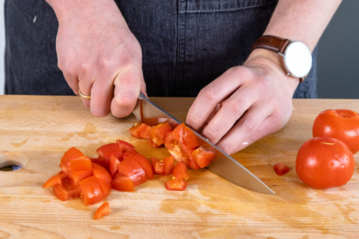 Tomaten schneiden