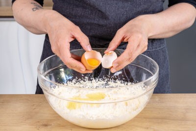Eier dazugeben