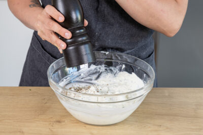 Salatcreme abschmecken