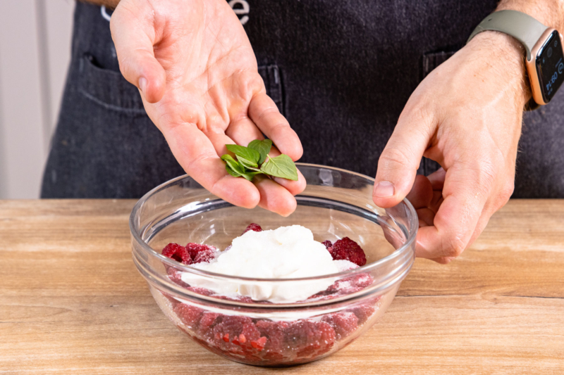 Schnelles fruchtiges Himbeerdessert | Rezept