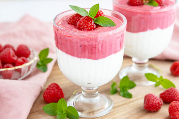 Schnelles fruchtiges Himbeerdessert