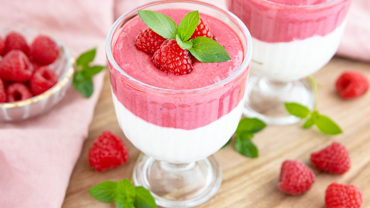Schnelles fruchtiges Himbeerdessert | Rezept - eat.de