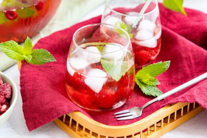 Fruchtige Himbeerbowle